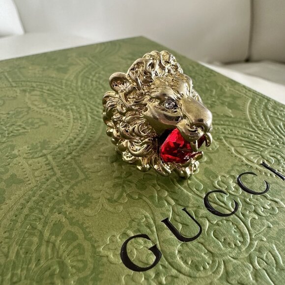 NEW Authentic Gucci Lion Head Motif Gemstone Ring In Gold & Red Sz S 6.5 US - Picture 5 of 9